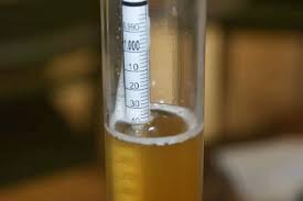 The Benefits of Using a Hydrometer in Homebrewing